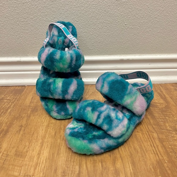 NWOT UGG Oh Yeah Marble
Aquatic Blue Sheepskin Slide Slippers!  Size: 7 EU 38 - Picture 4 of 8